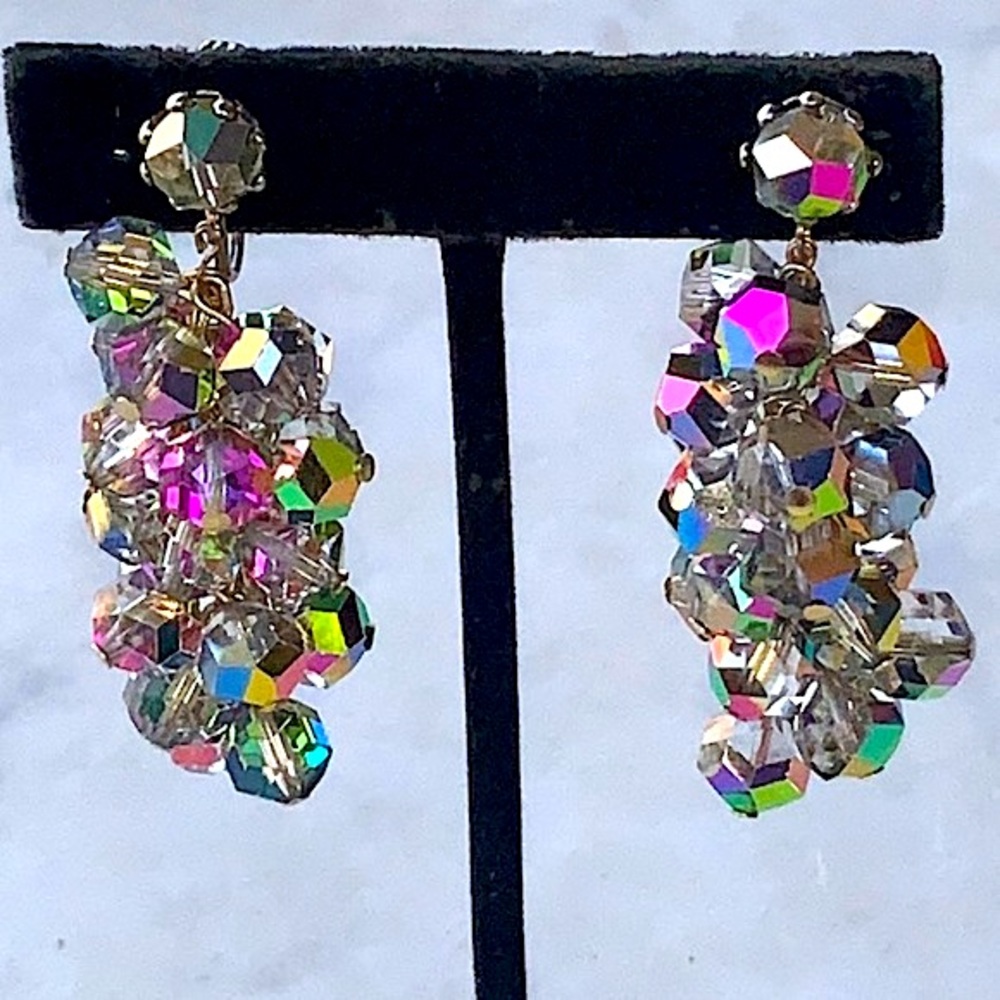 LAGUNA EARRINGS CLIP DANGLES 2 1/4IN VINTAGE SMOKE AURORA BOREALIS CRYSTAL CLUST